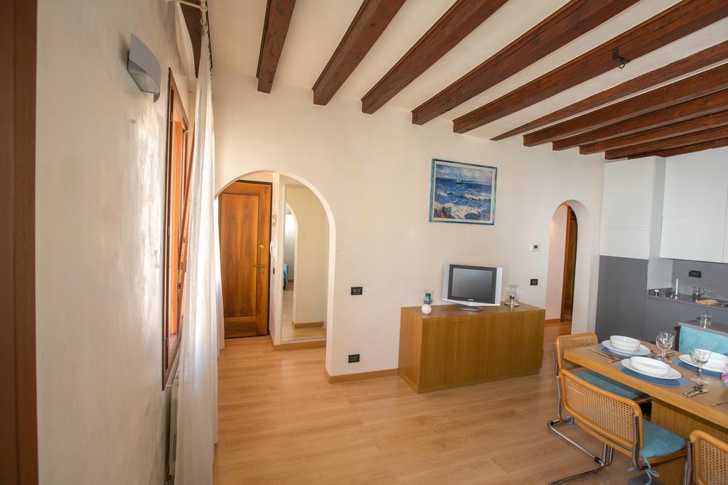 Appartament Salini - Near The Biennale Venecia